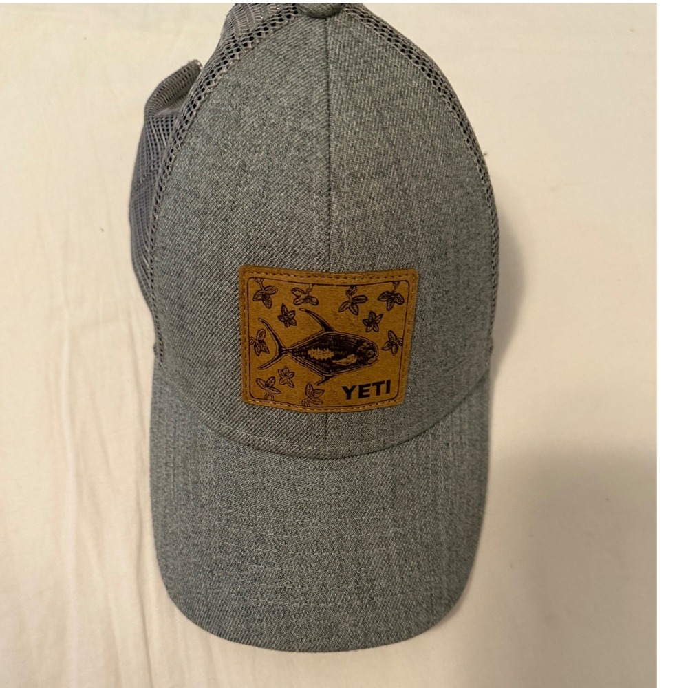 YETI J Marquardt Fish Patch Trucker Hat Gray Mesh Snapback Cap Mens Womens